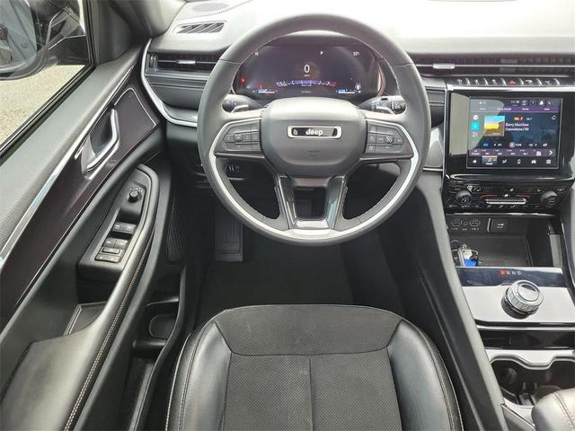 Photo of 2023 Baltic Gray Metallic Clearcoat Jeep Grand Cherokee
