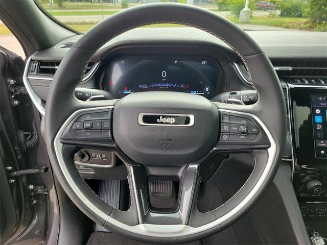 Photo of 2023 Baltic Gray Metallic Clearcoat Jeep Grand Cherokee