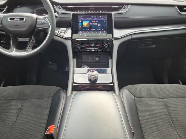 Photo of 2023 Baltic Gray Metallic Clearcoat Jeep Grand Cherokee