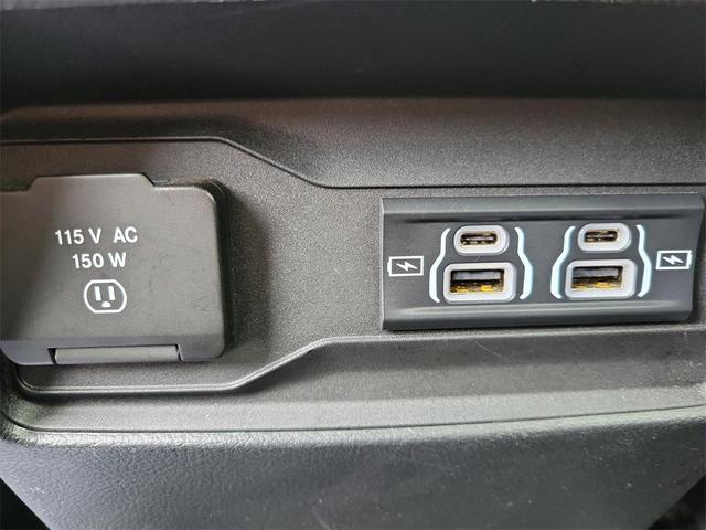 Photo of 2023 Baltic Gray Metallic Clearcoat Jeep Grand Cherokee