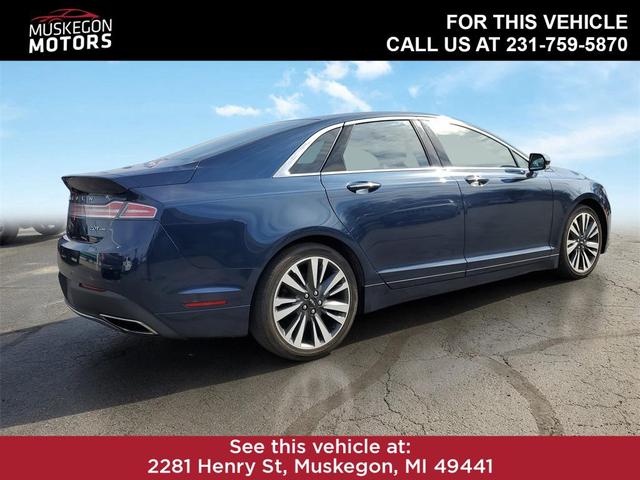 Photo of 2017 Sapphire Blue Metallic Lincoln MKZ