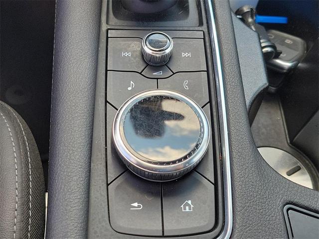 Photo of 2022 Stellar Black Metallic Cadillac XT5