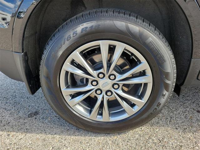 Photo of 2022 Stellar Black Metallic Cadillac XT5