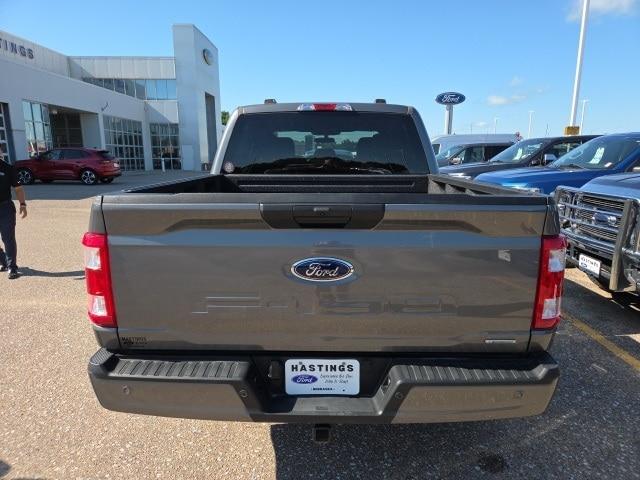 Photo of 2022 CARBONIZED GRAY METALLIC Ford F-150
