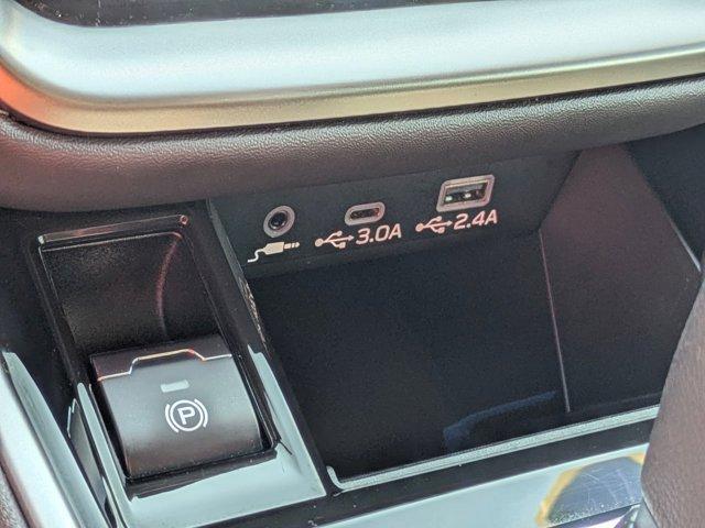 Photo of 2024 Ice Silver Metallic Subaru Outback