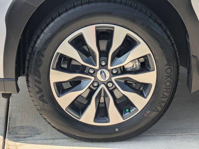 Photo of 2024 Ice Silver Metallic Subaru Outback