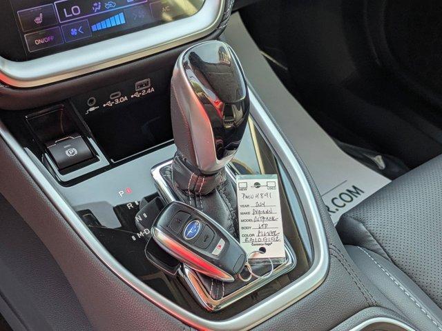 Photo of 2024 Ice Silver Metallic Subaru Outback