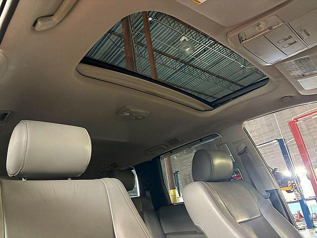 Photo of 2008 Silver Toyota Sequoia