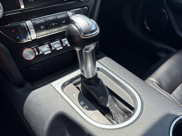 Photo of 2021 Red Ford Mustang