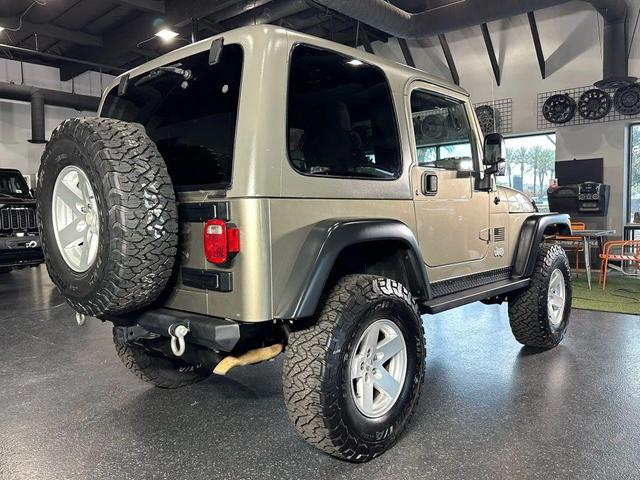 Photo of 2006 Tan Jeep Wrangler