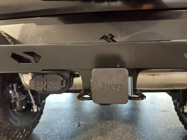 Photo of 2024 Black Clearcoat Jeep Wrangler