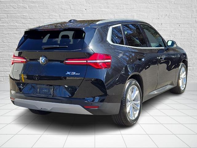 Photo of 2025 Black Sapphire Metallic BMW X3