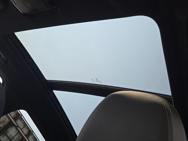 Photo of 2023 Carbon Black Metallic BMW X3
