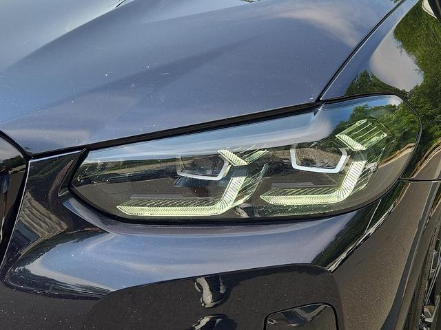 Photo of 2023 Carbon Black Metallic BMW X3
