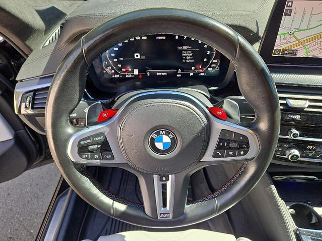 Photo of 2023 Black Sapphire Metallic BMW M5