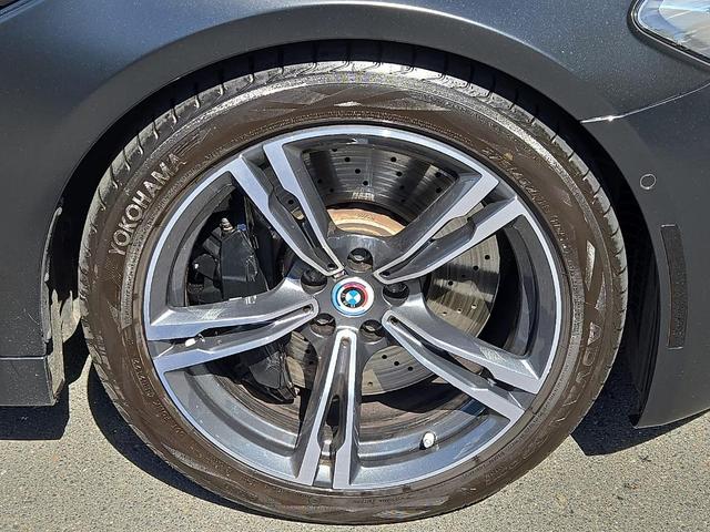 Photo of 2023 Black Sapphire Metallic BMW M5