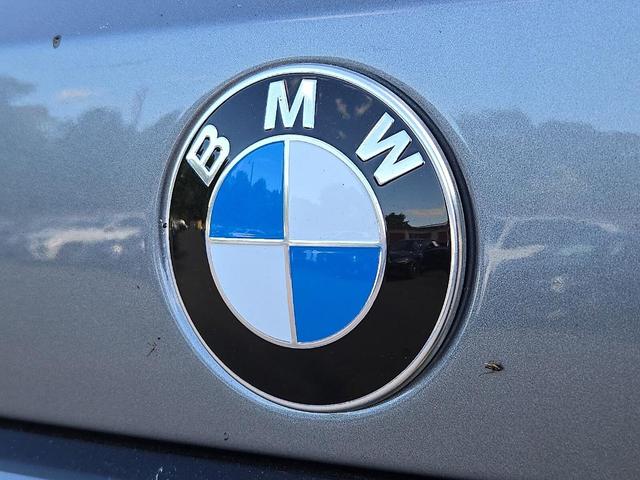 Photo of 2026 Gray Metallic BMW X7