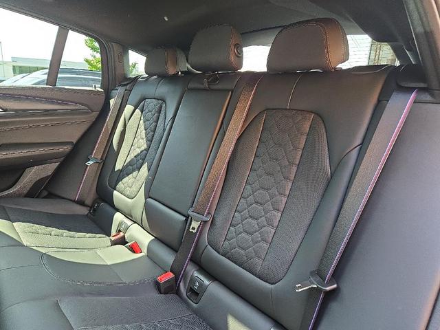Photo of 2024 Brooklyn Gray Metallic BMW X4 M