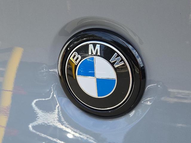 Photo of 2024 Brooklyn Gray Metallic BMW X4 M