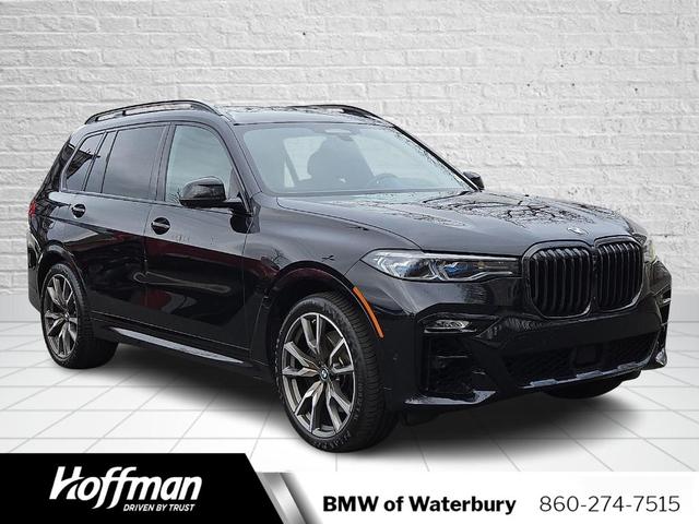2022 BMW X7