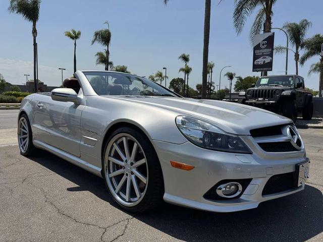 Photo of 2009 Iridium Silver Metallic Mercedes-Benz SL-Class