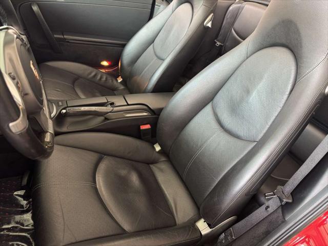 Photo of 2009 Guards Red Porsche 911