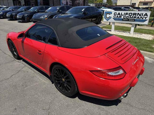 Photo of 2009 Guards Red Porsche 911