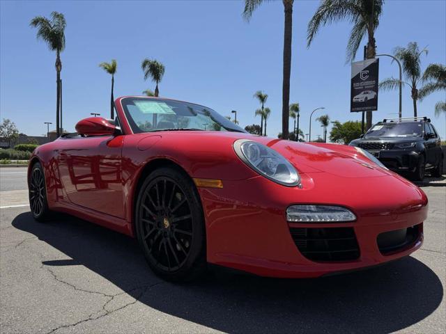 Photo of 2009 Guards Red Porsche 911