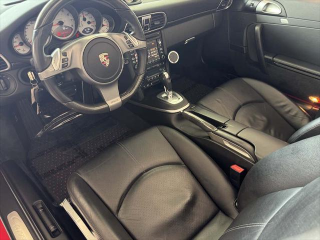 Photo of 2009 Guards Red Porsche 911