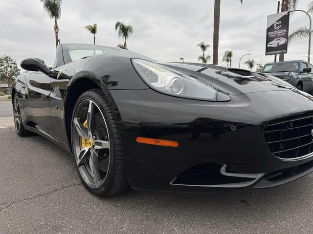 Photo of 2014 Nero Ferrari California