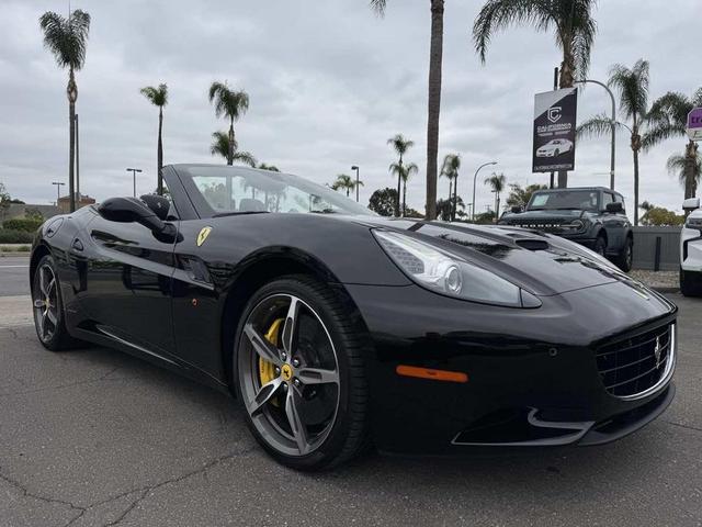 Photo of 2014 Nero Ferrari California