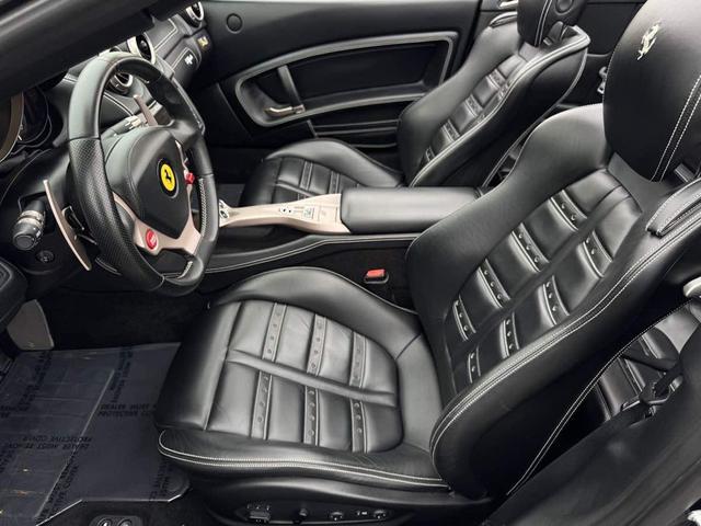 Photo of 2014 Nero Ferrari California