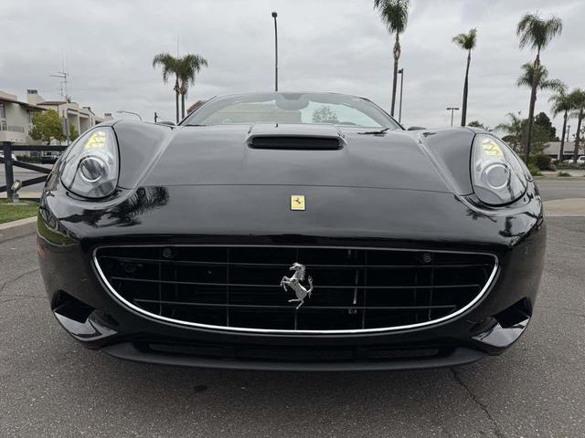 Photo of 2014 Nero Ferrari California
