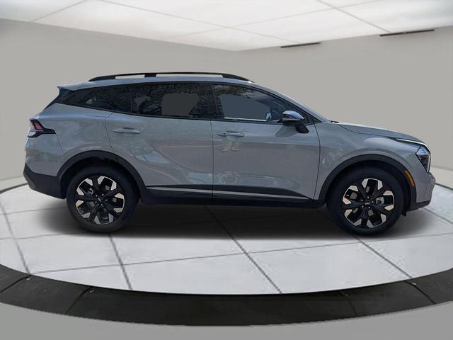 Photo of 2023 Wolf Gray Kia Sportage