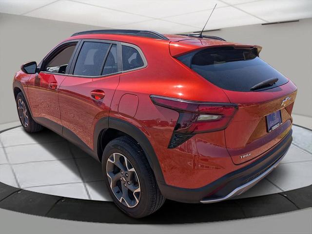 Photo of 2024 Cayenne Orange Metallic Chevrolet Trax