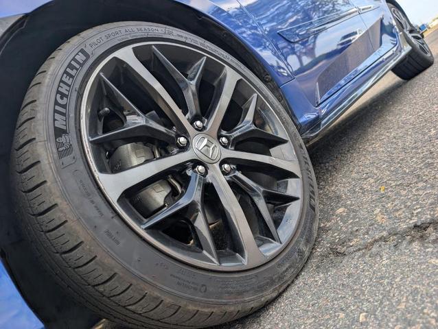 Photo of 2020 Blue Honda Civic
