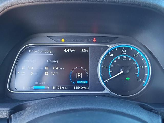 Photo of 2019 Glacier White Nissan Leaf