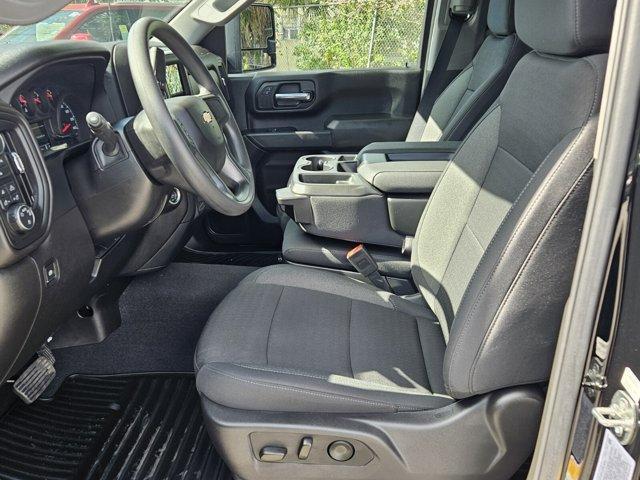 Photo of 2025 Black Chevrolet Silverado 2500