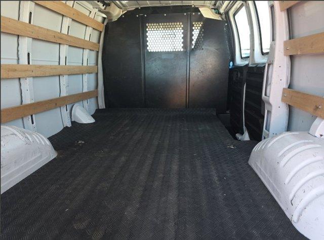 Photo of 2024 Summit White Chevrolet Express 2500