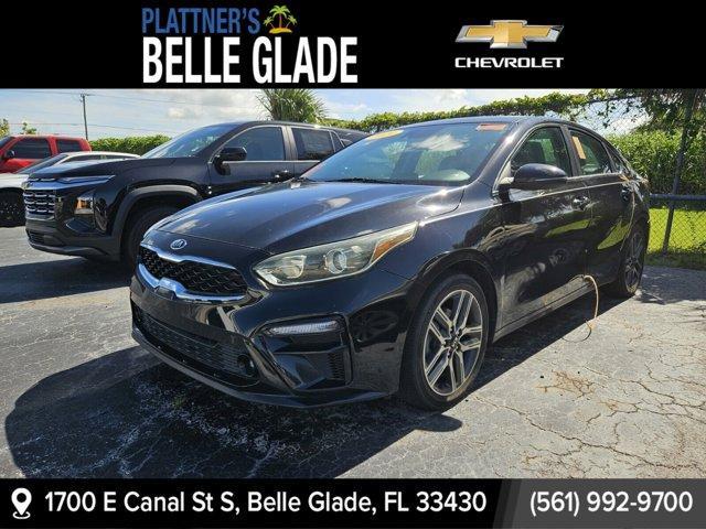 Photo of 2021 Aurora Black Kia Forte