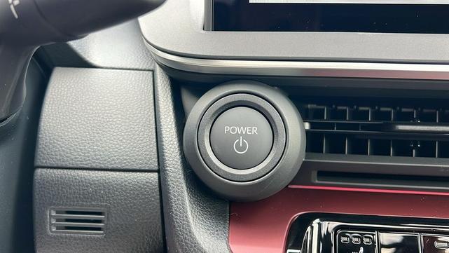 Photo of 2025 Reservoir Blue Toyota Prius Plug-In Hybrid
