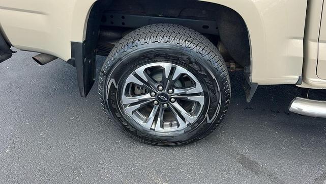 Photo of 2021 Sand Dune Metallic Chevrolet Colorado