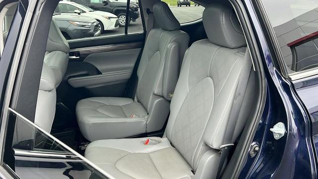 Photo of 2021 Bluprint Toyota Highlander
