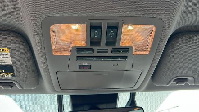 Photo of 2019 Mica Toyota Highlander Hybrid