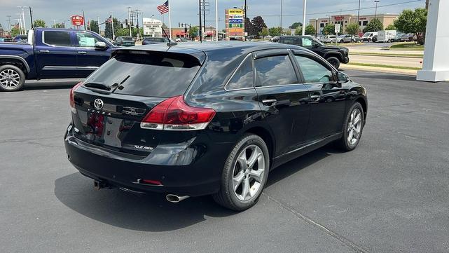 Photo of 2013 Attitude Black Toyota Venza