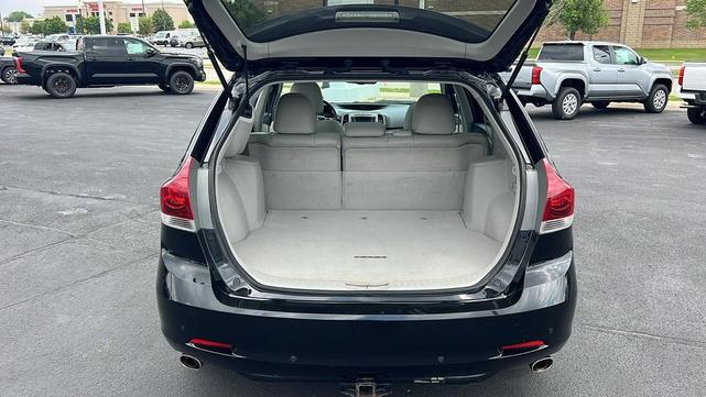 Photo of 2013 Attitude Black Toyota Venza