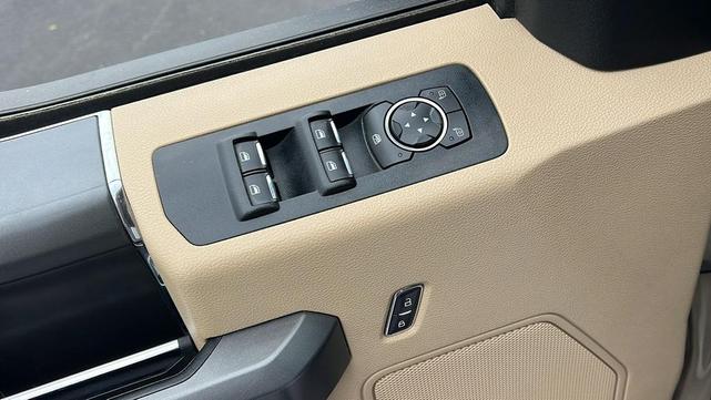 Photo of 2018 Beige / Tan Ford F-150
