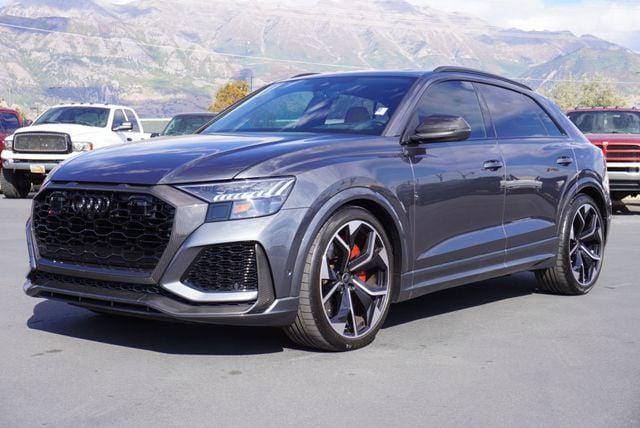 Photo of 2024 Daytona Gray Pearl Effect Audi RS Q8