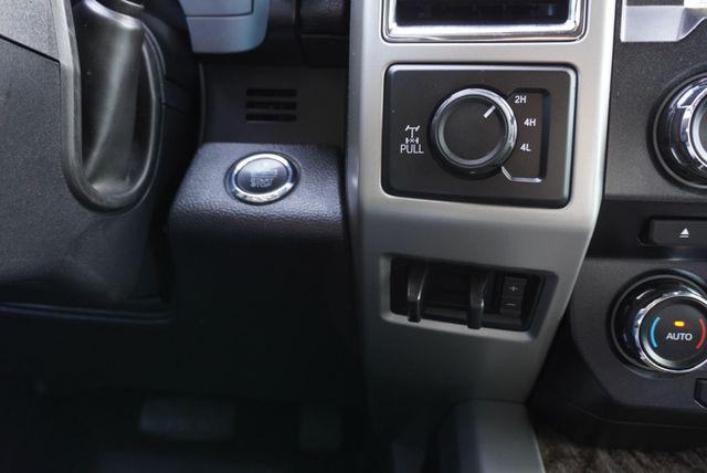 Photo of 2017 White Ford F-250