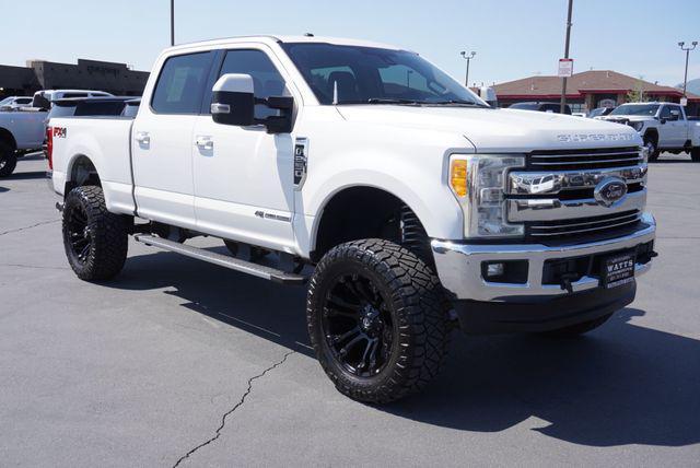 Photo of 2017 White Ford F-250